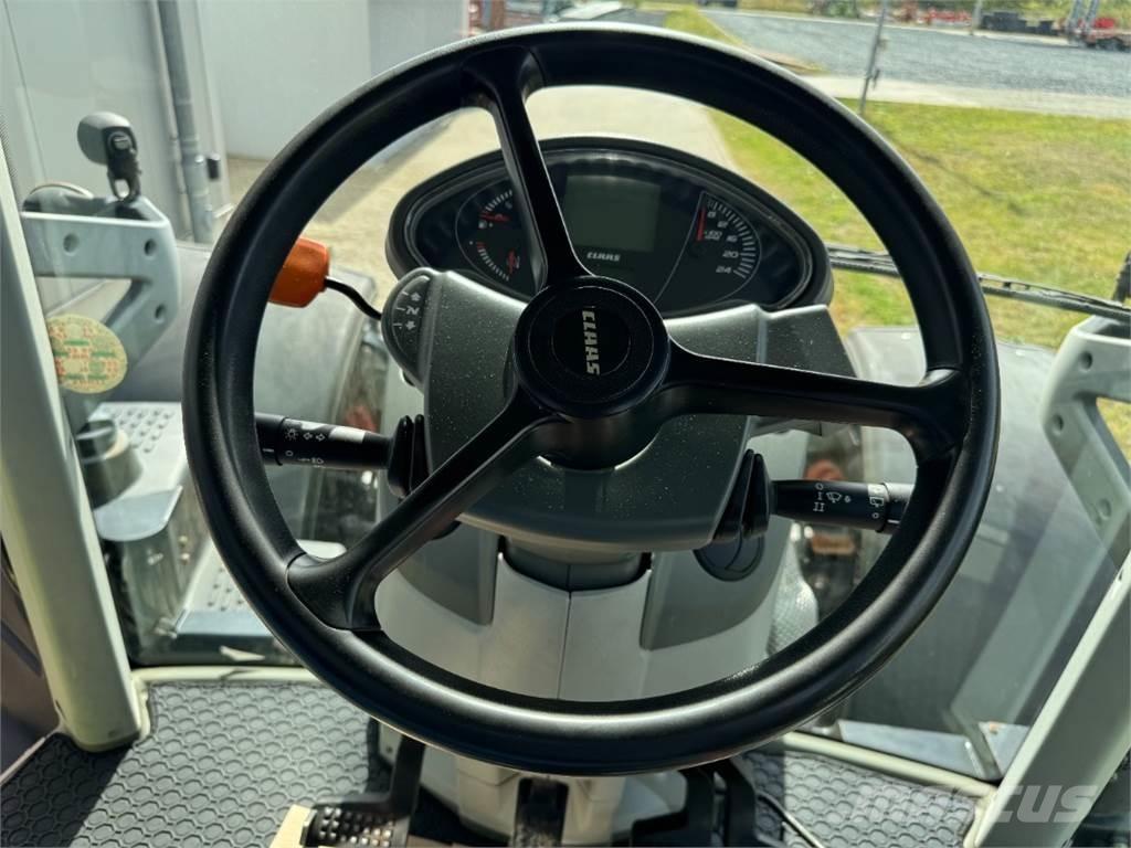 CLAAS Arion 650 曳引機