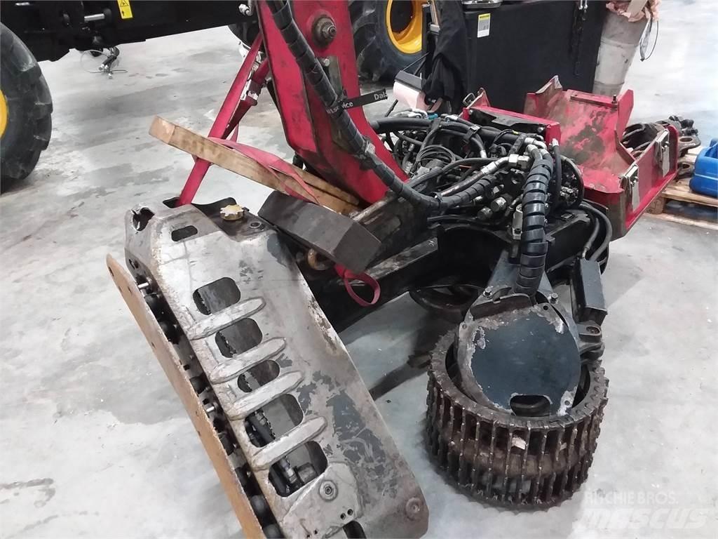 Komatsu S132 收穫機頭