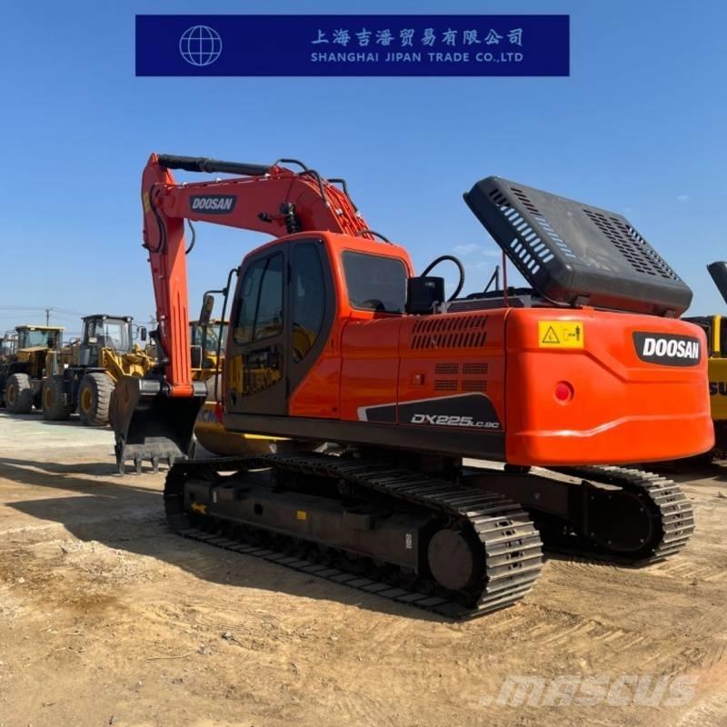 Doosan DX 225 履帶式 挖土機/掘鑿機/挖掘機