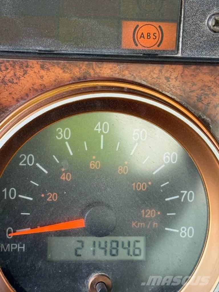 Kenworth T 300 水車