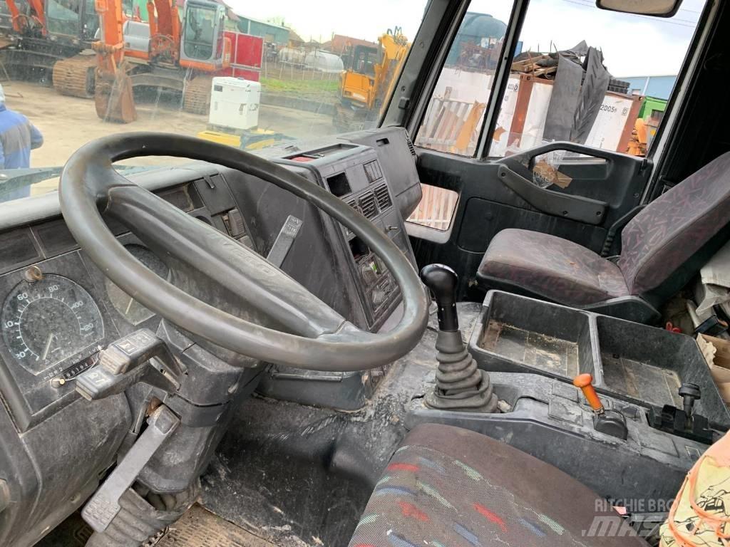 Iveco Eurotech 傾卸式卡車
