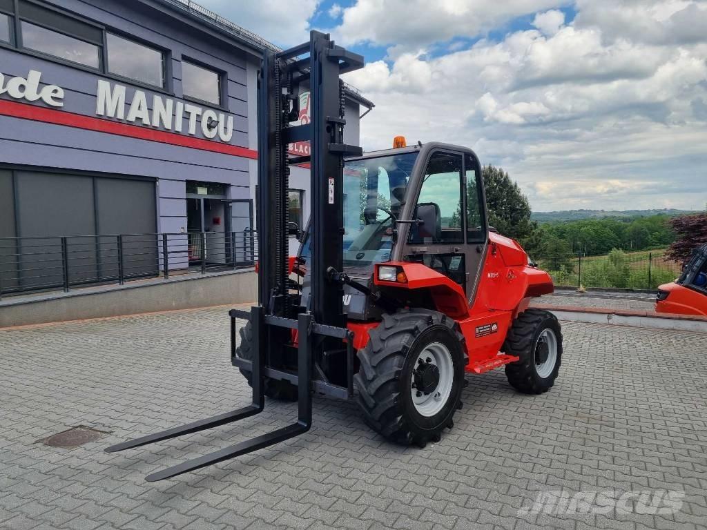 Manitou M26-4 越野車