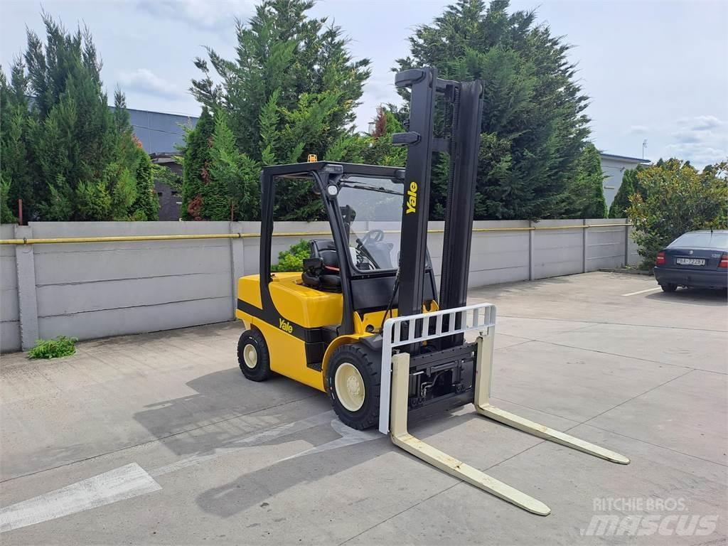 Yale GDP35VX 柴油卡車