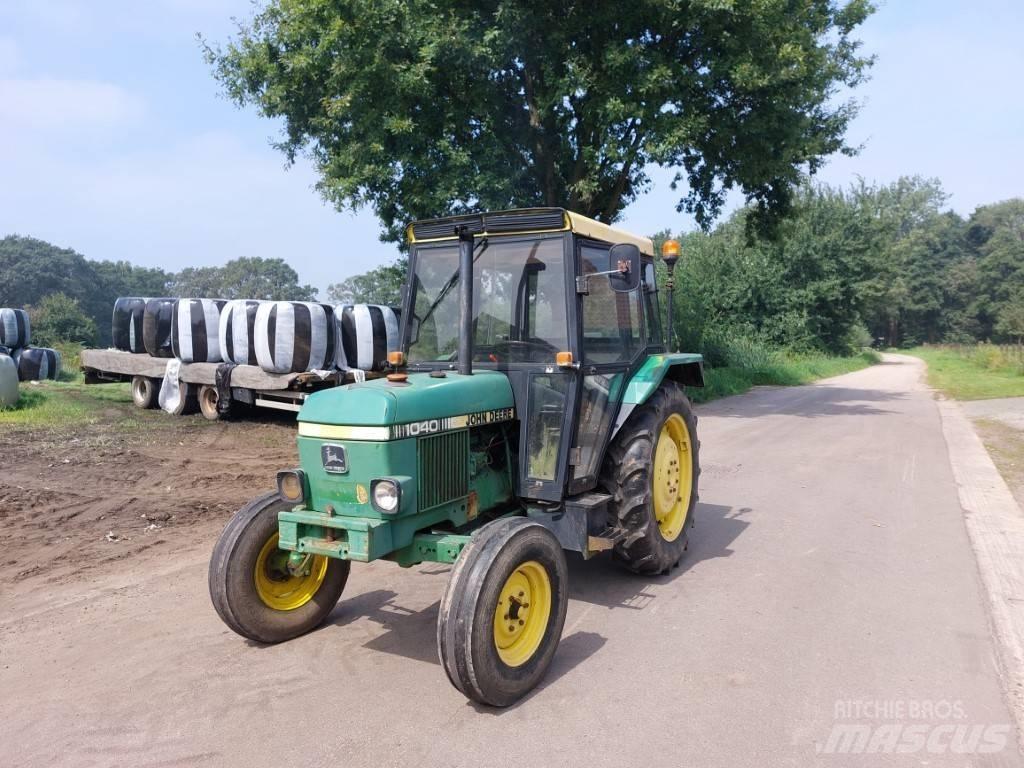 John Deere 1040 曳引機