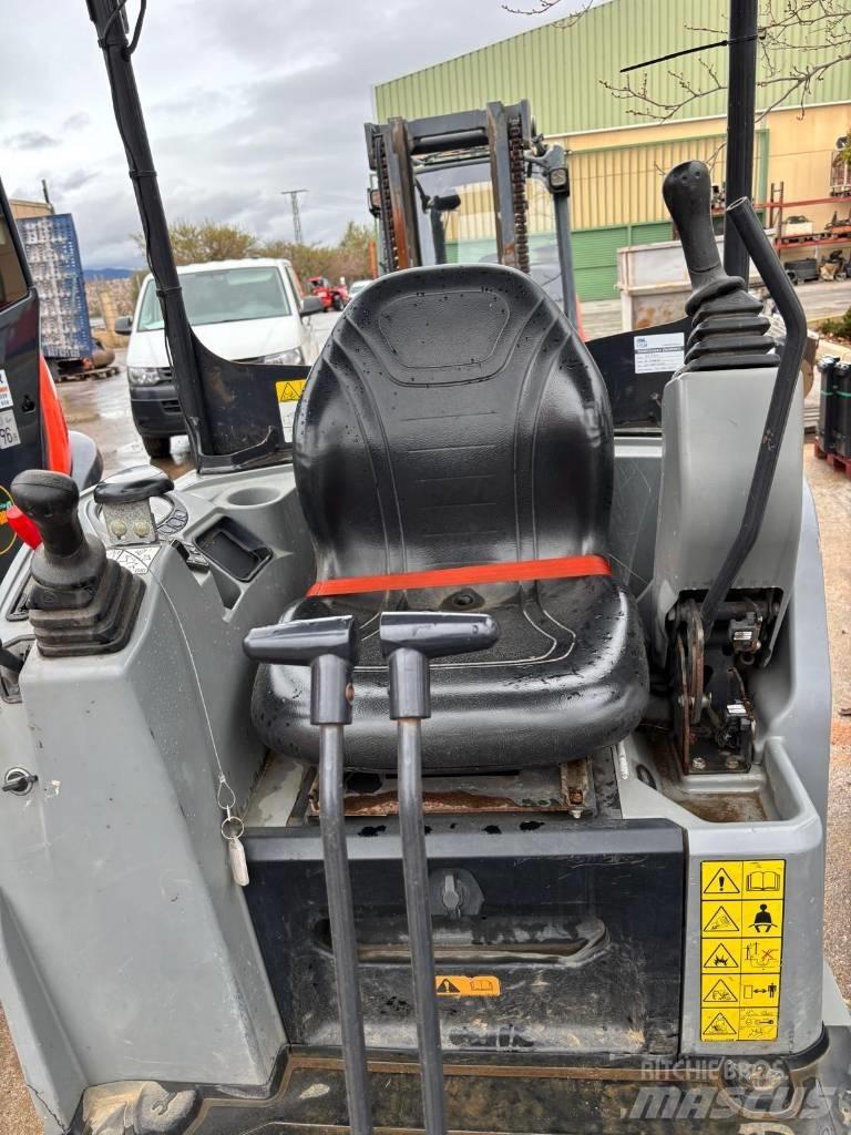 Bobcat E 17 小型挖土機/掘鑿機<7t(小型挖掘機)