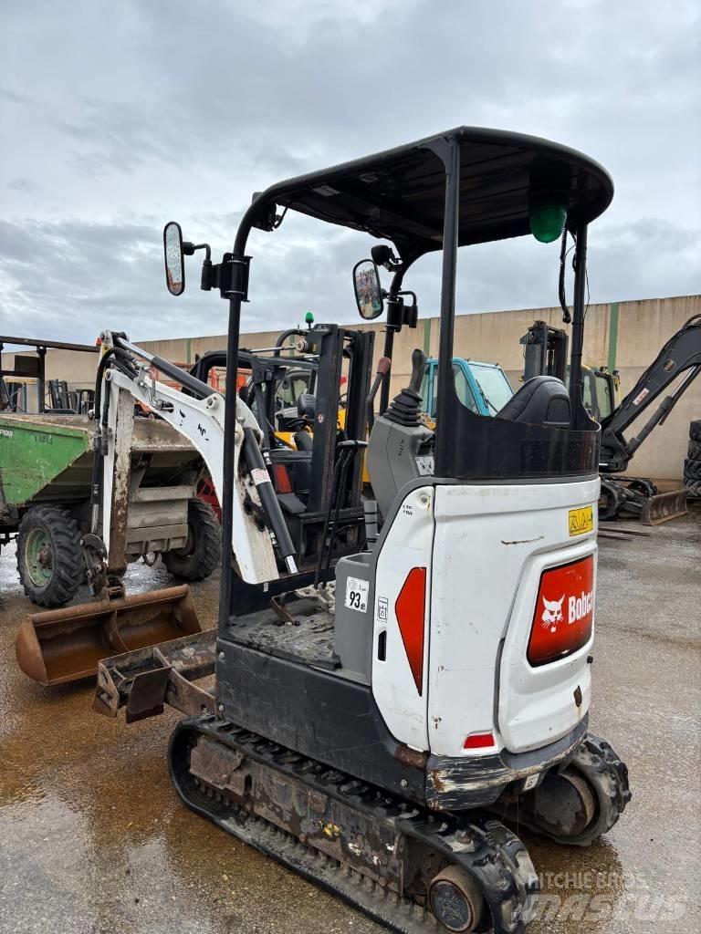 Bobcat E 17 小型挖土機/掘鑿機<7t(小型挖掘機)