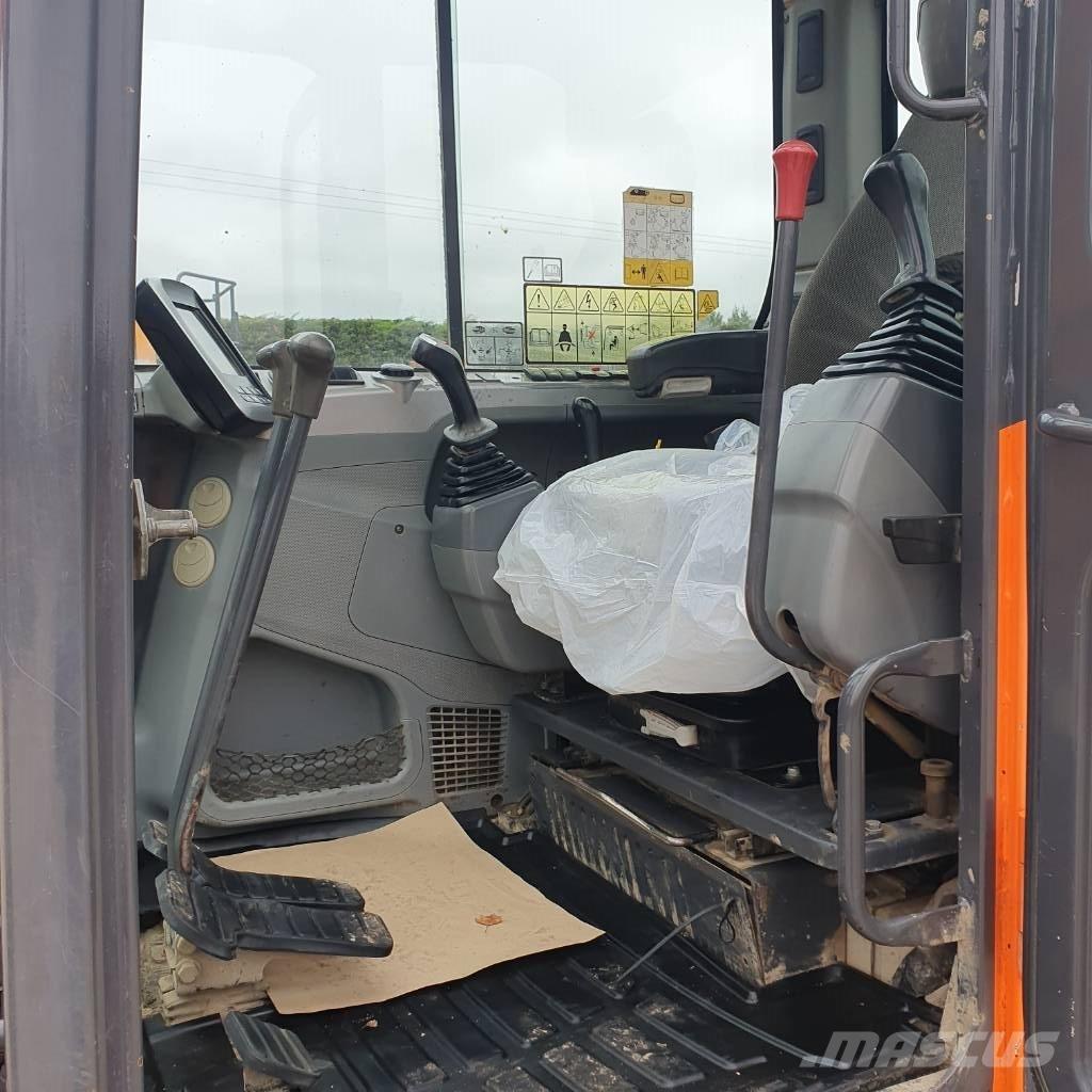 Doosan DX 85 R-3 中型挖土機/掘鑿機/挖掘機 7t-12t