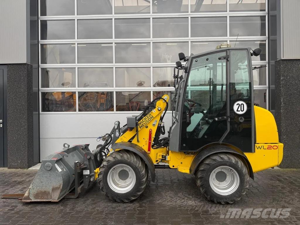 Wacker Neuson WL20 輪胎式裝載機