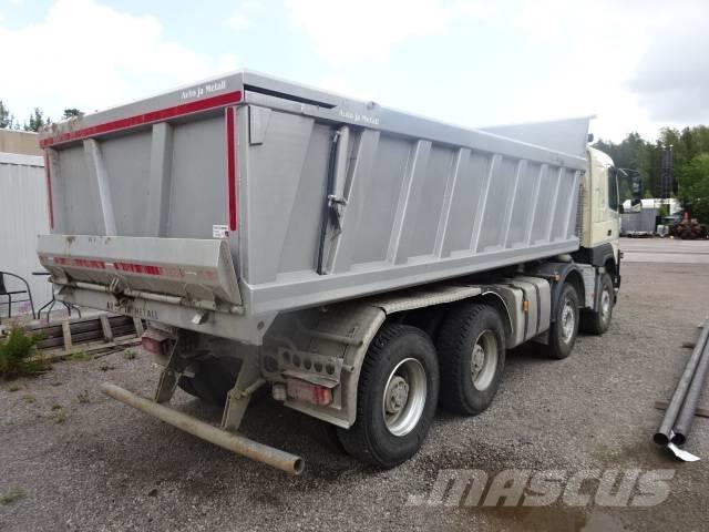 Volvo FMX 8x4 傾卸式卡車