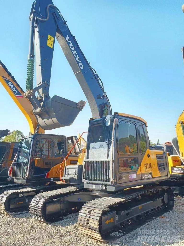 Volvo EC 140 中型挖土機/掘鑿機/挖掘機 7t-12t