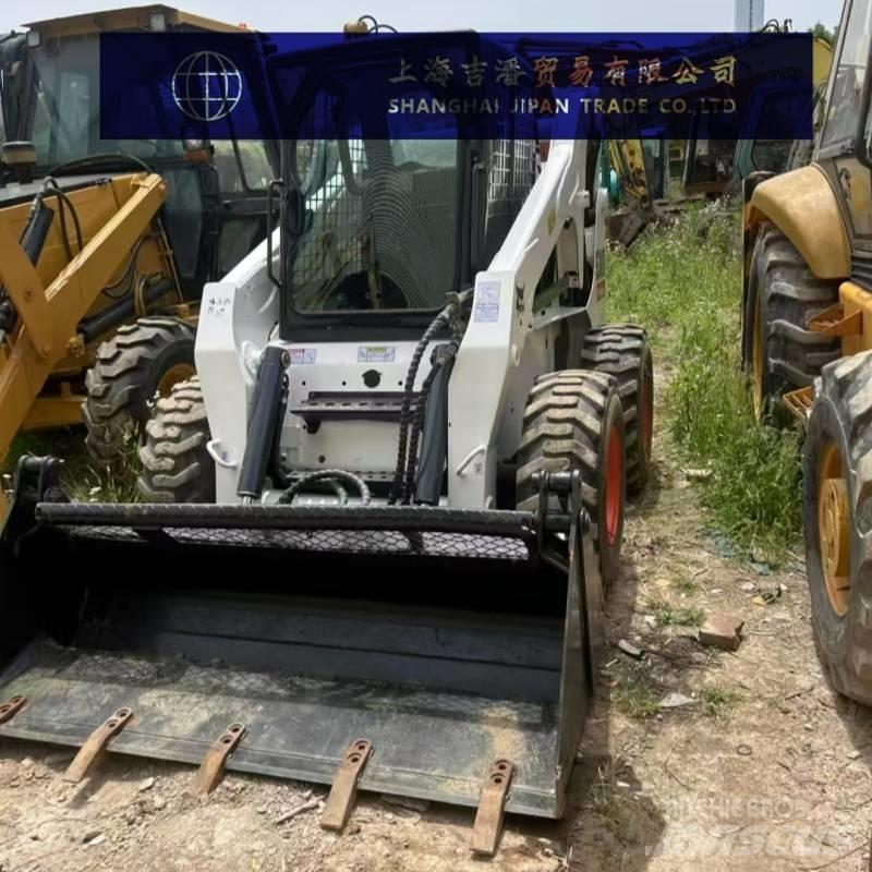 Bobcat S 300 滑移轉向裝載機