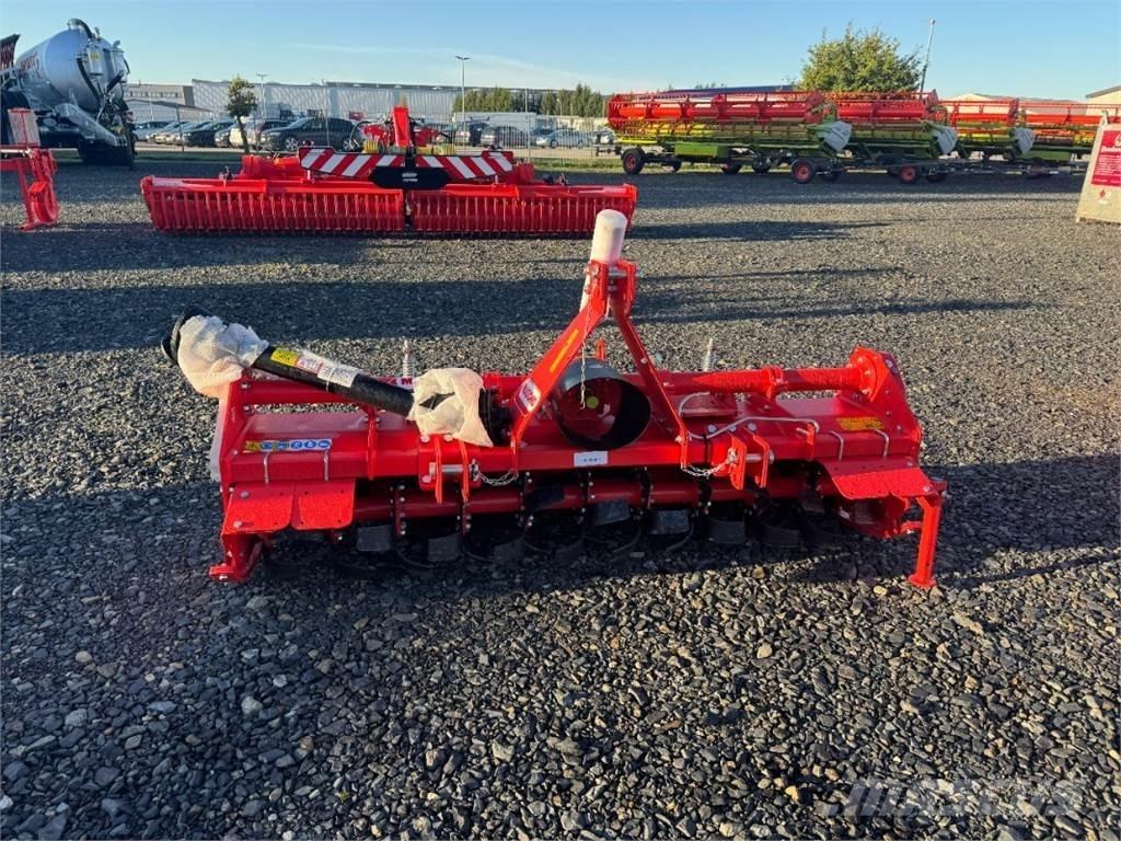 Maschio H 205 整地工作