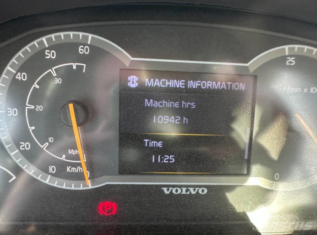 Volvo L 260 H 輪胎式裝載機