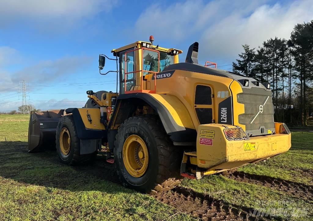 Volvo L 260 H 輪胎式裝載機
