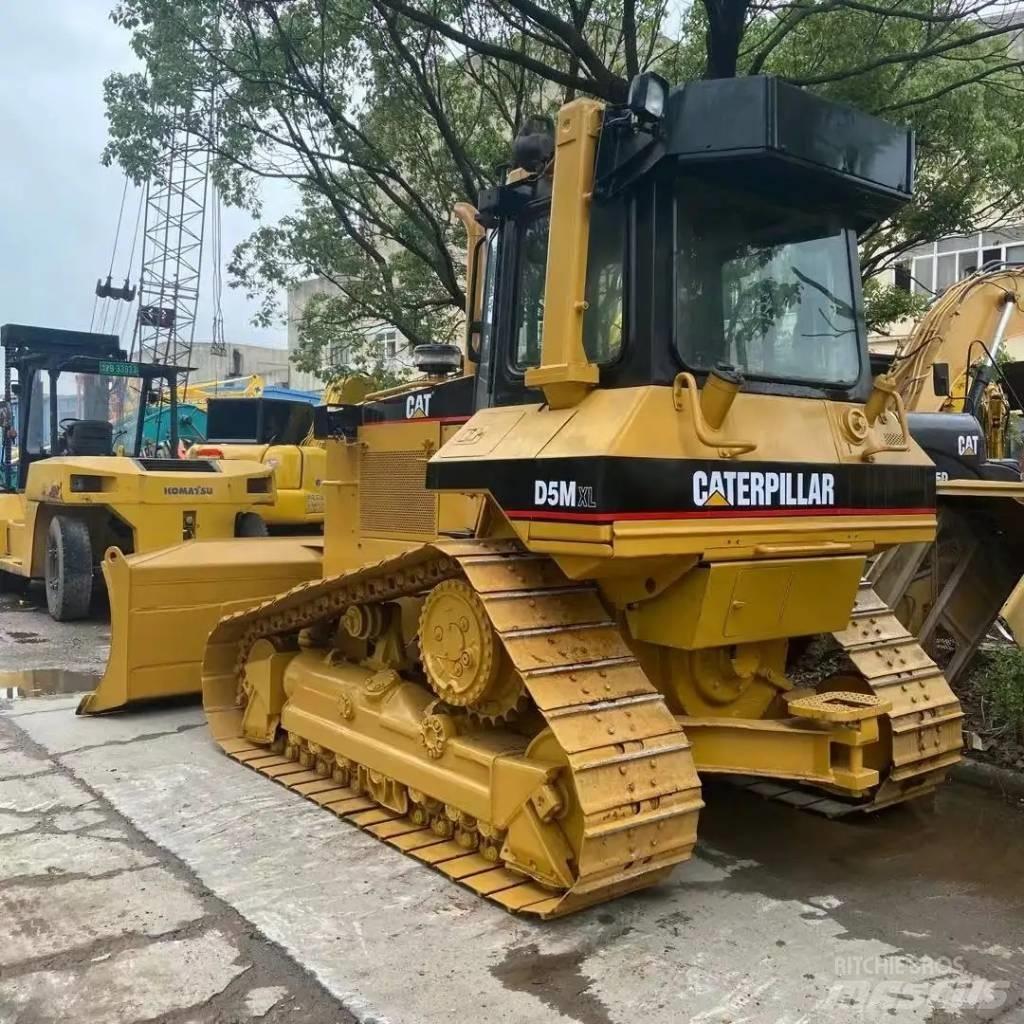 CAT D 5 M XL 履帶推土機