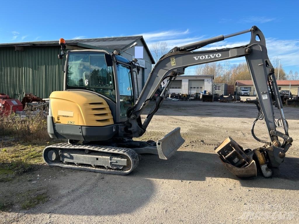Volvo EC 35 C 小型挖土機/掘鑿機<7t(小型挖掘機)