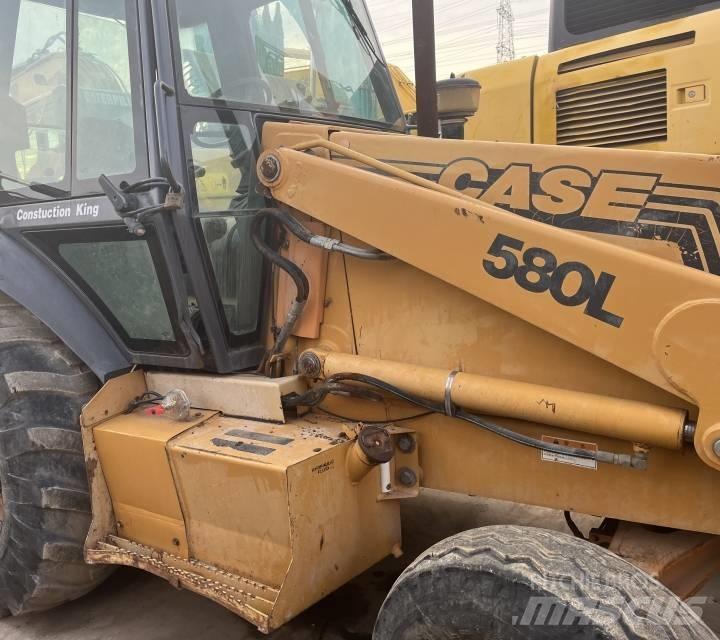CASE 580 L 反鏟裝載機