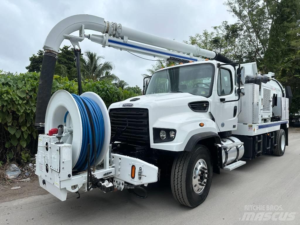 Freightliner 114 SD 組合/真空油槽車