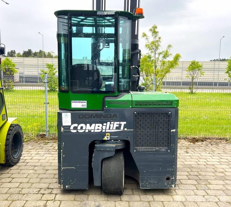 Combilift CB 2500 四向前伸式堆高機(叉車)