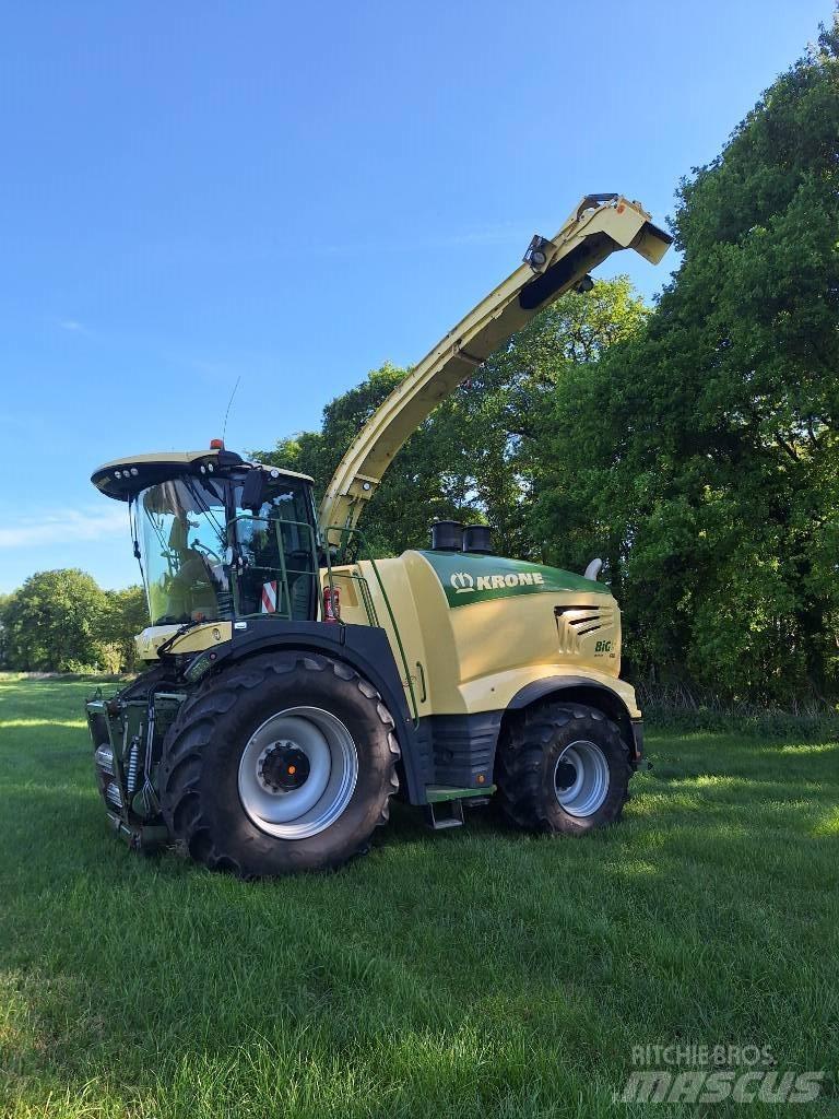 Krone Big X 680 自走式飼料採集機