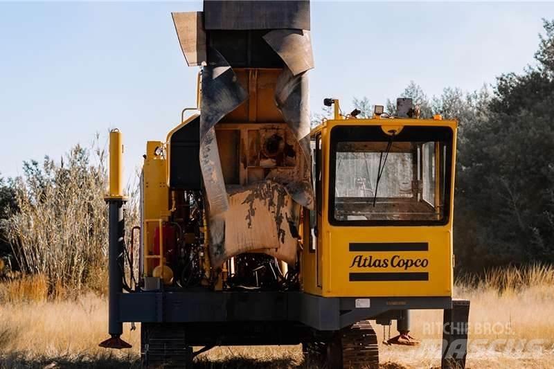 Atlas Copco DM30 鑽孔機