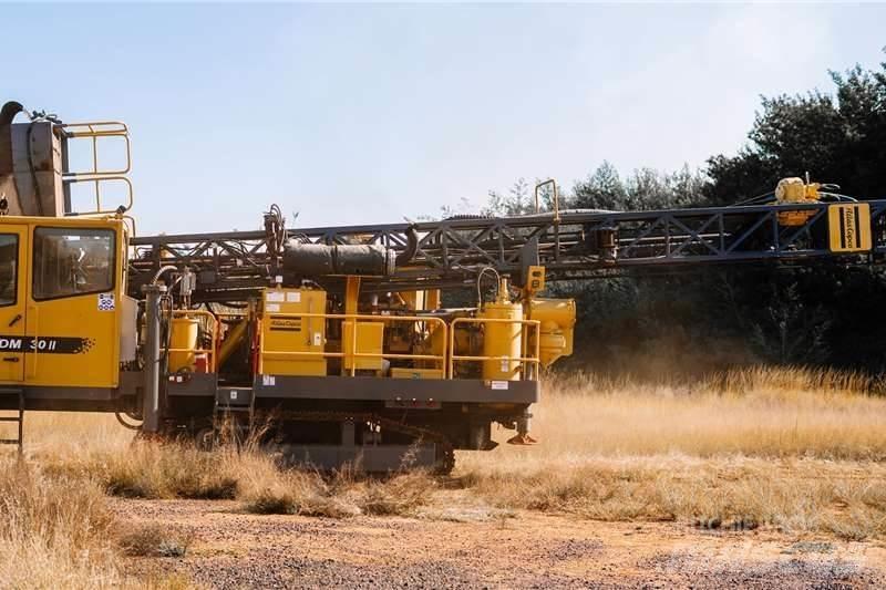 Atlas Copco DM30 鑽孔機