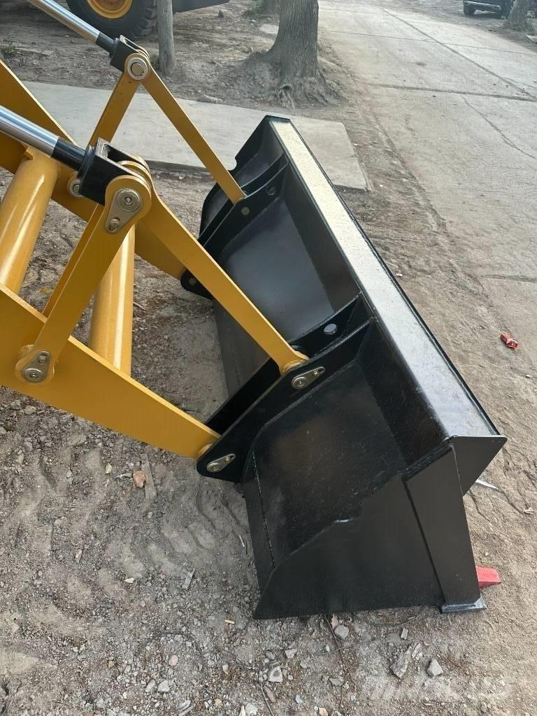 CAT 420 F 反鏟裝載機