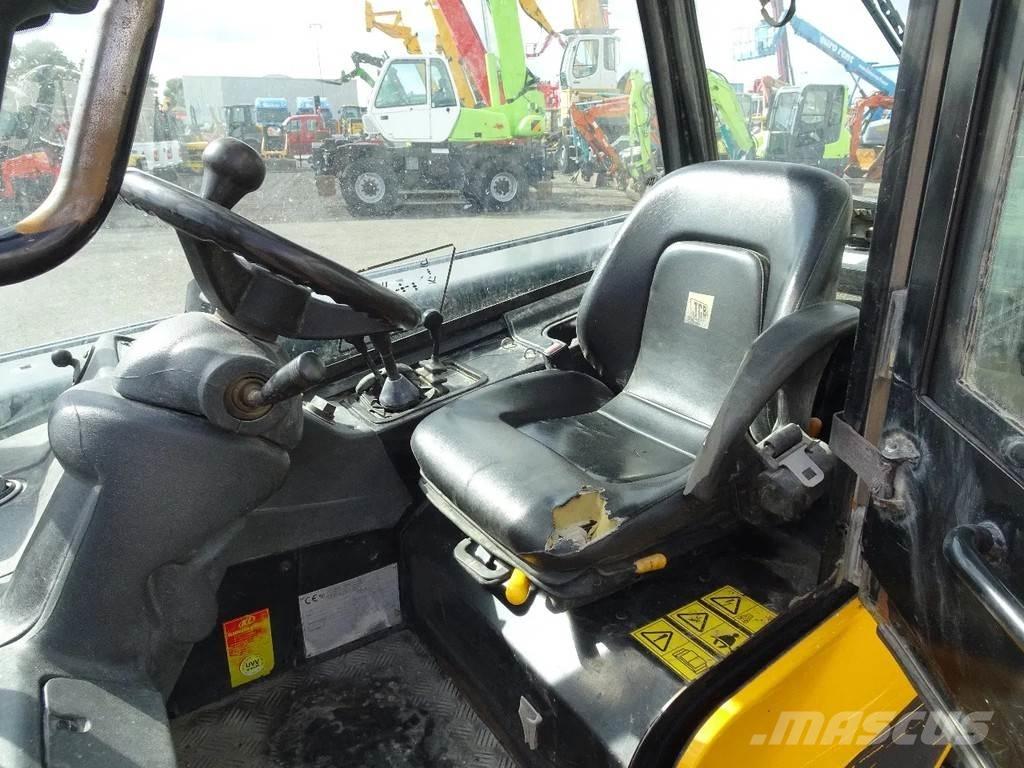JCB TLT30 伸縮臂操作車