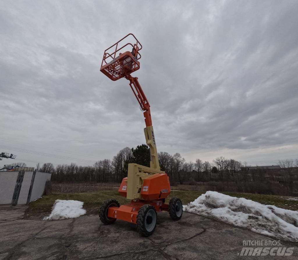 JLG 340 AJ 曲臂高空作業車
