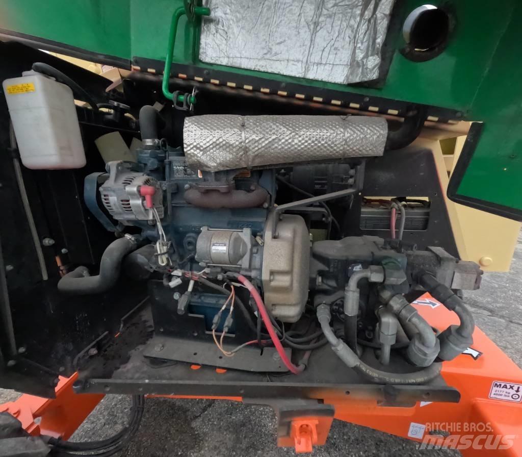 JLG 340 AJ 曲臂高空作業車