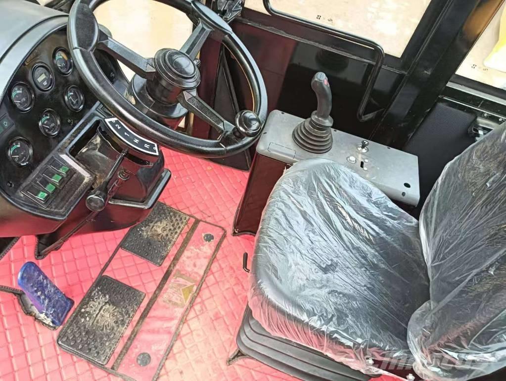 CAT 966 H 輪胎式裝載機