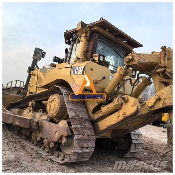 CAT D 8 T 履帶推土機