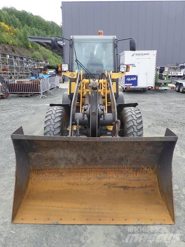 Volvo L 25 B 輪胎式裝載機