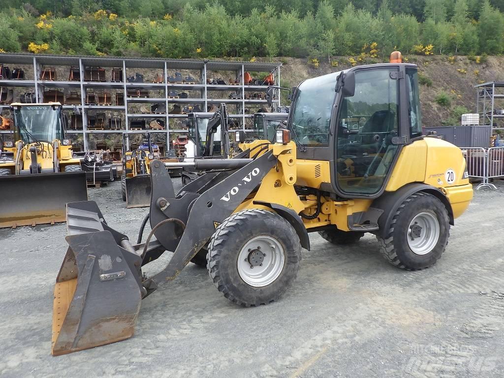 Volvo L 25 B 輪胎式裝載機
