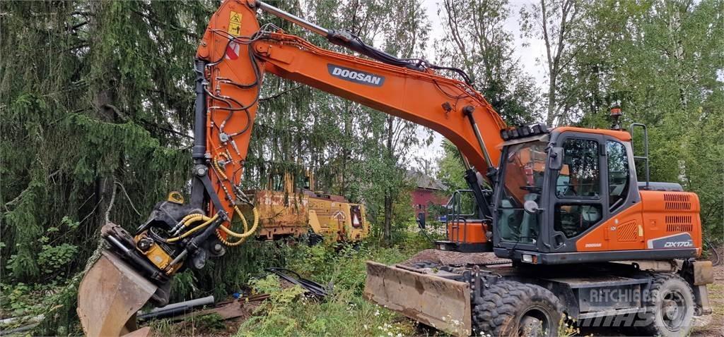 Doosan DX170W 旋轉式挖土機/掘鑿機/挖掘機