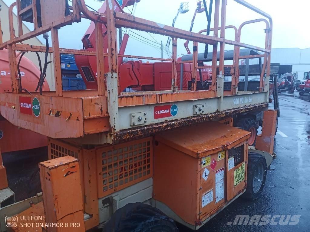 JLG 260 MRT 剪式升降機