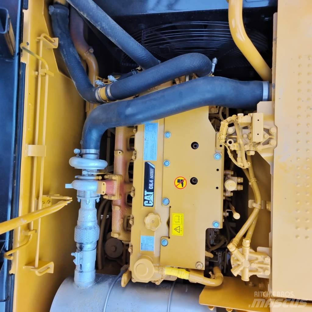 CAT 320 D2L 履帶式 挖土機/掘鑿機/挖掘機
