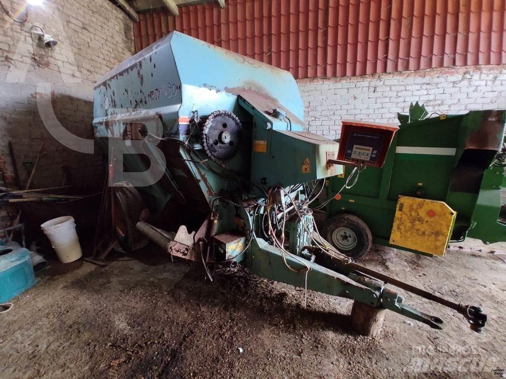  Labrador MT90 混合餵料機