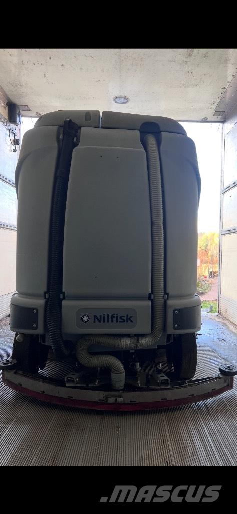 Nilfisk BR 1100S 洗地吸乾機