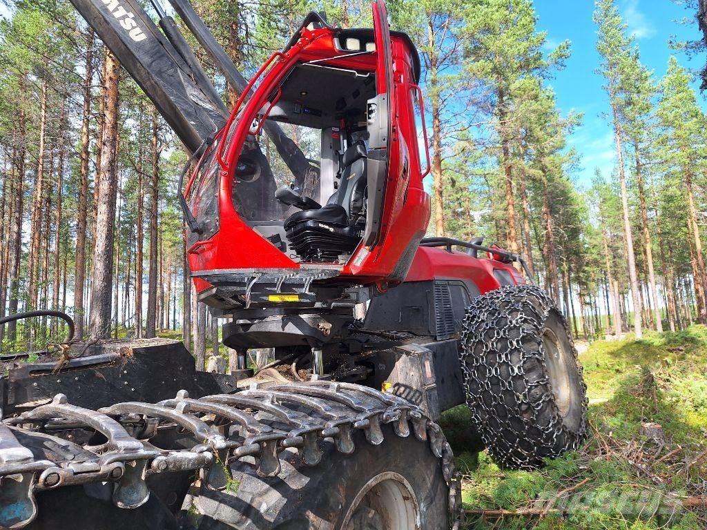Komatsu 951 收穫機