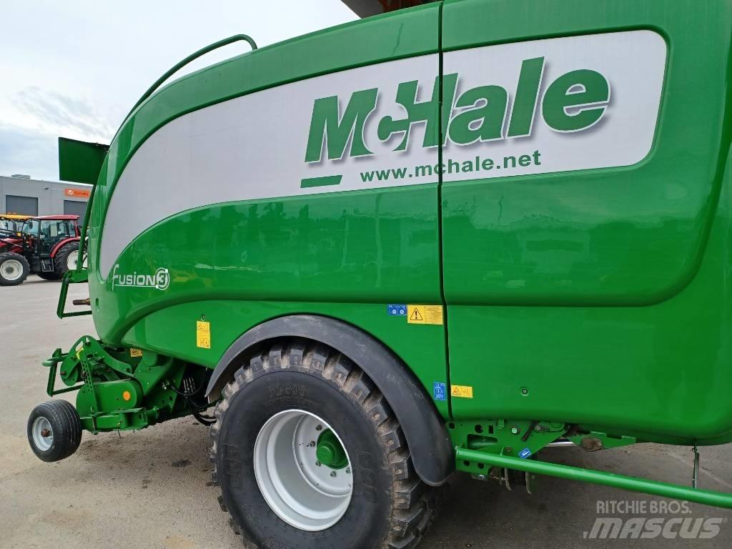 McHale Fusion 3 圓型牧草打包機
