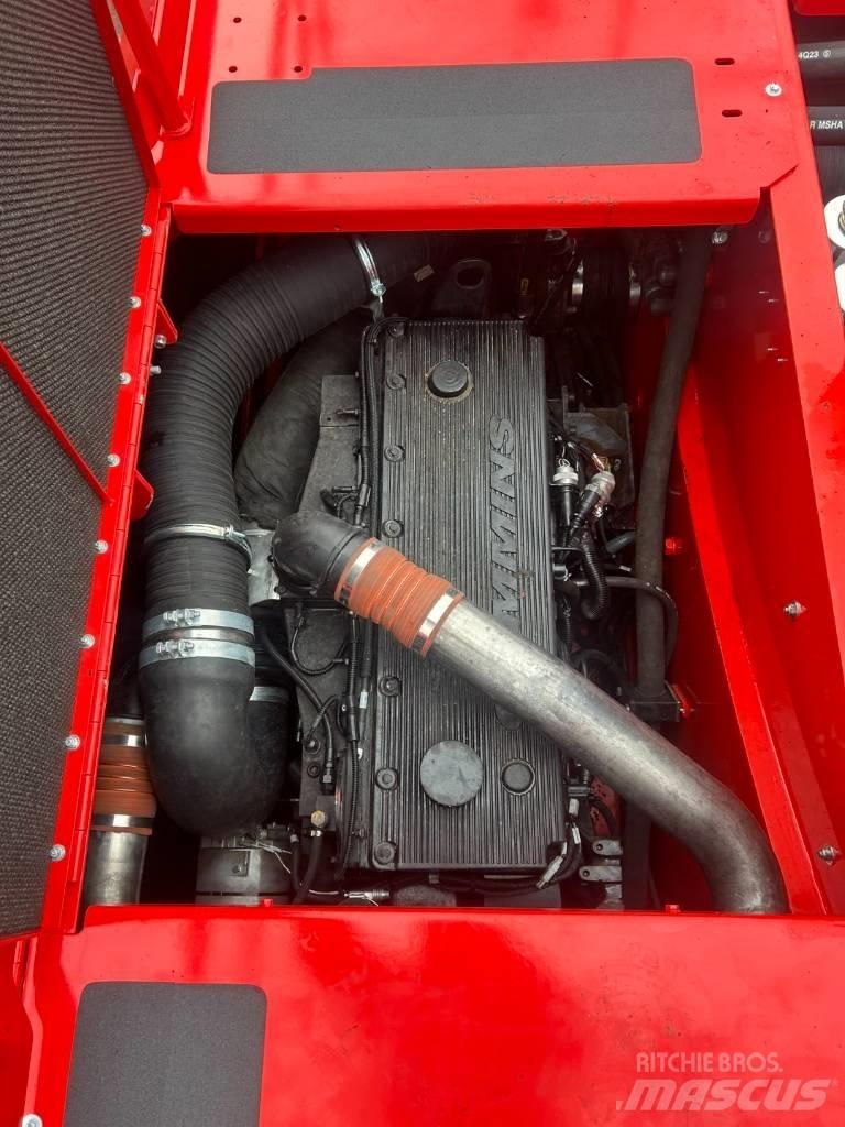 Sennebogen 860 M 廢棄物/工業用操作車