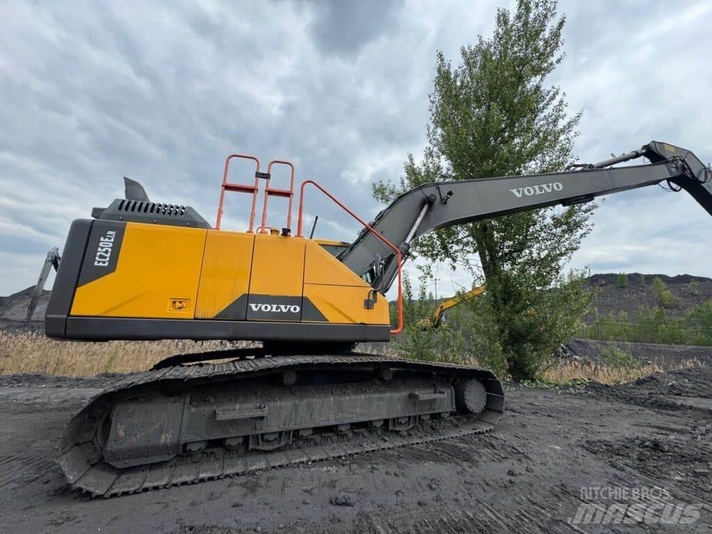Volvo EC250ELR 履帶式 挖土機/掘鑿機/挖掘機