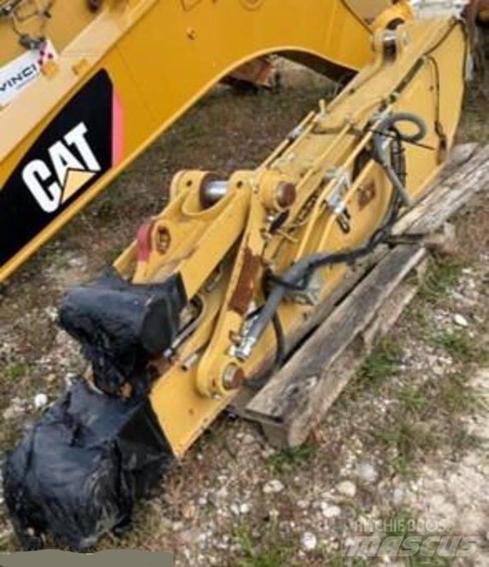 CAT 319 吊桿和鏟斗
