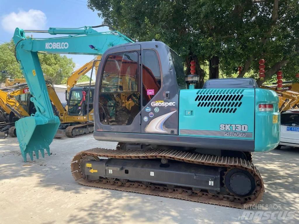 Kobelco SK130-8 中型挖土機/掘鑿機/挖掘機 7t-12t