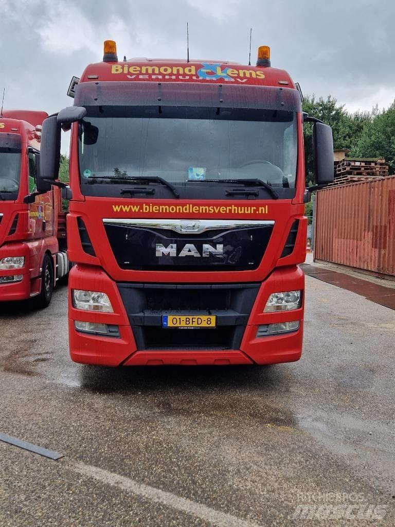 MAN TGX 18.480 XLX 曳引機組件