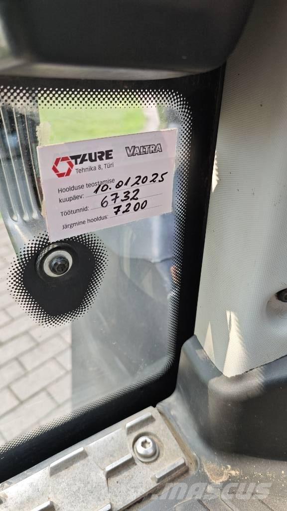 Valtra T 254 V 曳引機