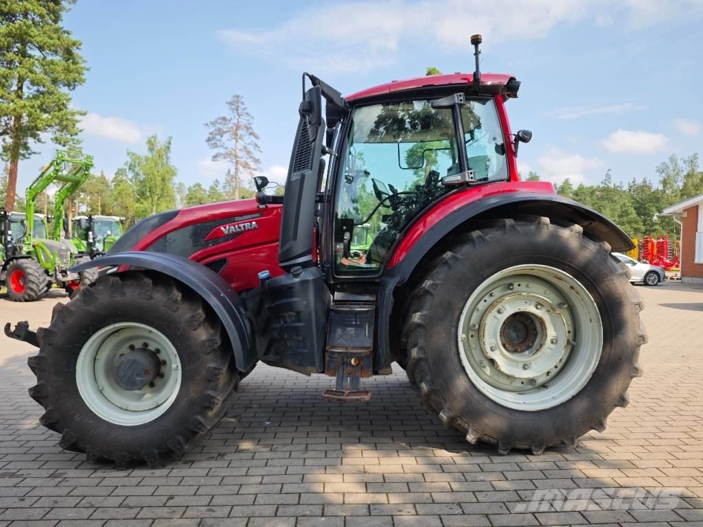 Valtra T 254 V 曳引機