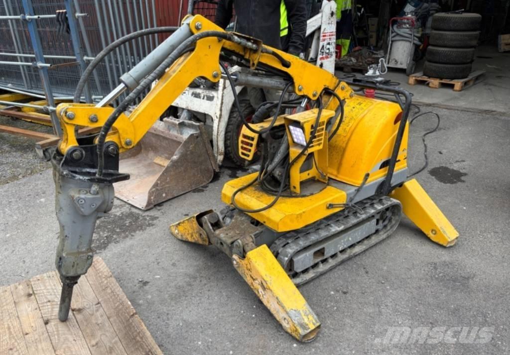 Brokk 50 拆卸式挖土機/掘鑿機/挖掘機