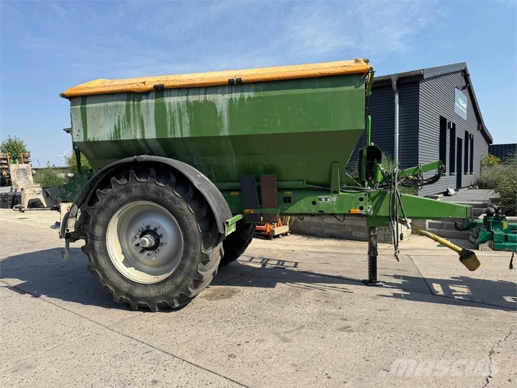 Amazone ZG-B 8200 礦物撒布機